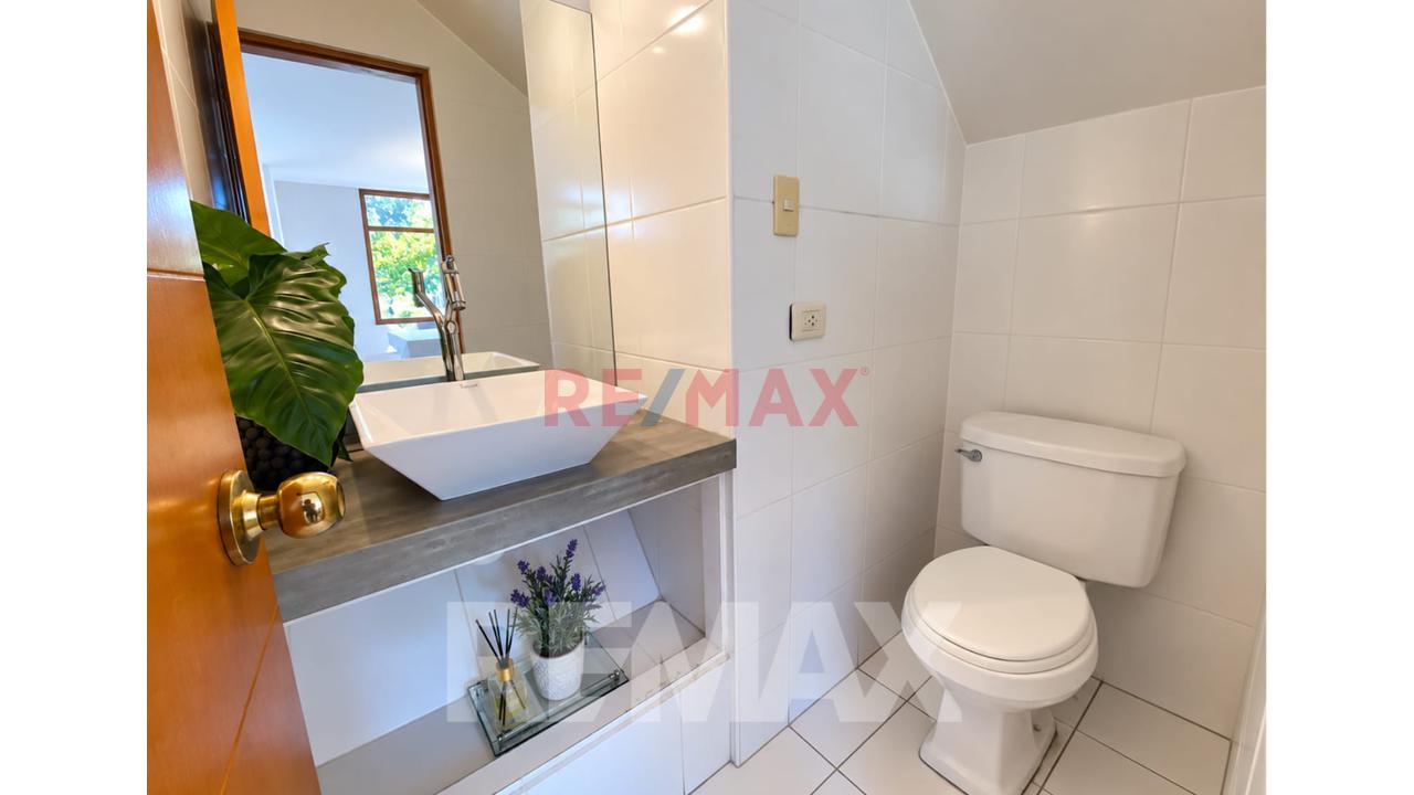 Venta De Departamento Town House 4 Pisos - Zona Exclusiva De La Molina — foto 6