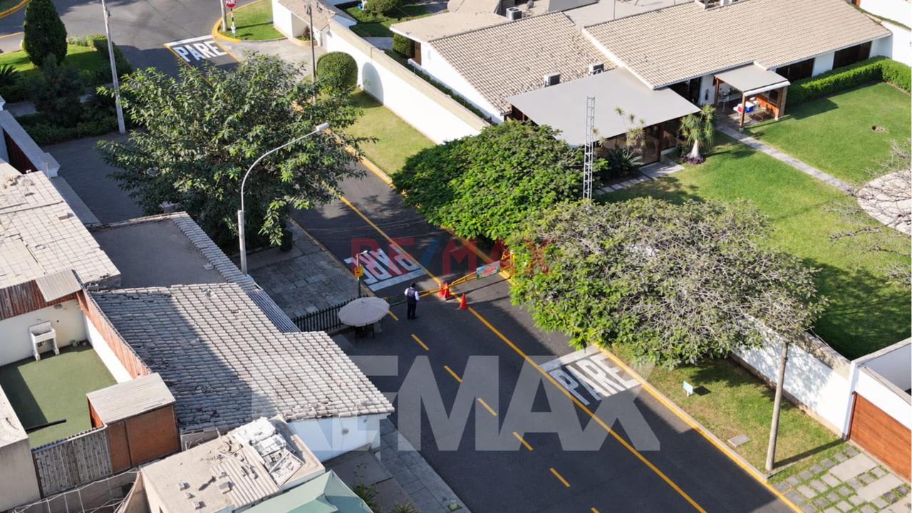 Venta De Departamento Town House 4 Pisos - Zona Exclusiva De La Molina - 19