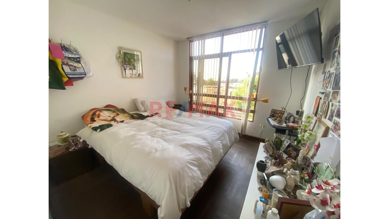 Venta De Departamento Town House 4 Pisos - Zona Exclusiva De La Molina — foto 11