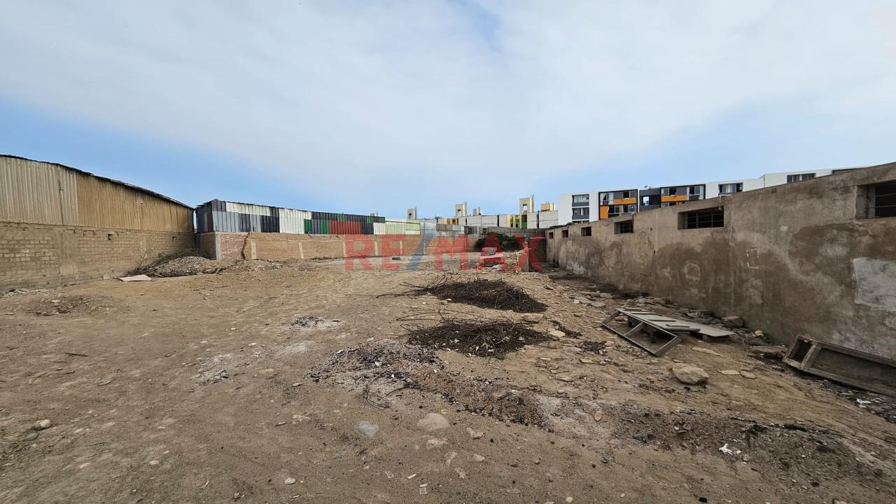 Venta De Terreno En Chorrillos 5637.71M2 - 7
