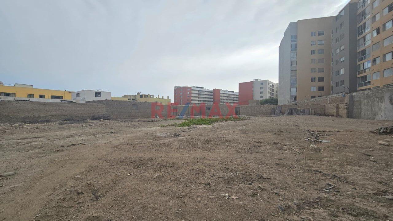 Venta De Terreno En Chorrillos 5637.71M2 - 14