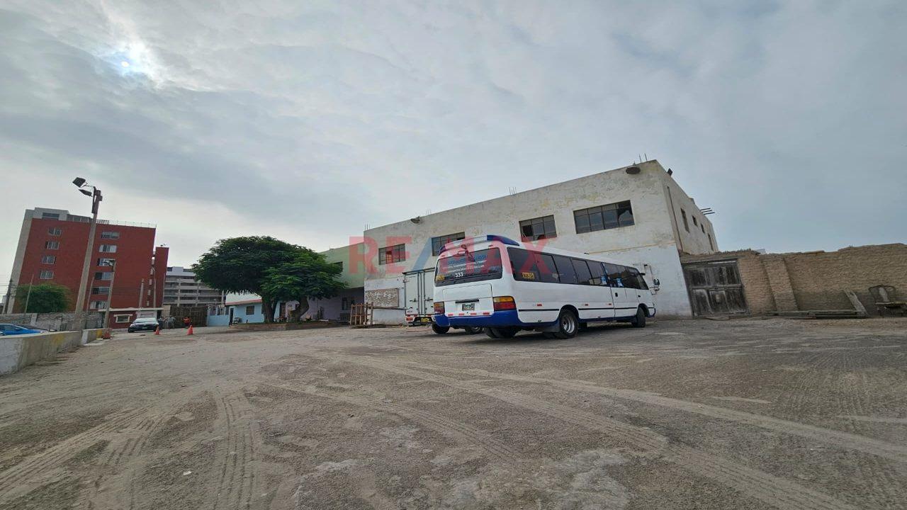 Venta De Terreno En Chorrillos 5637.71M2 - 6