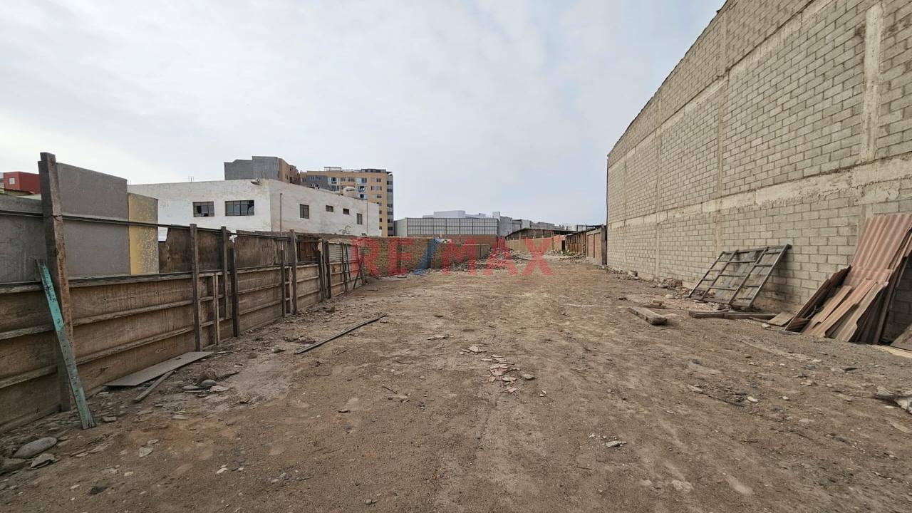 Venta De Terreno En Chorrillos 3889.50 M2 - 14