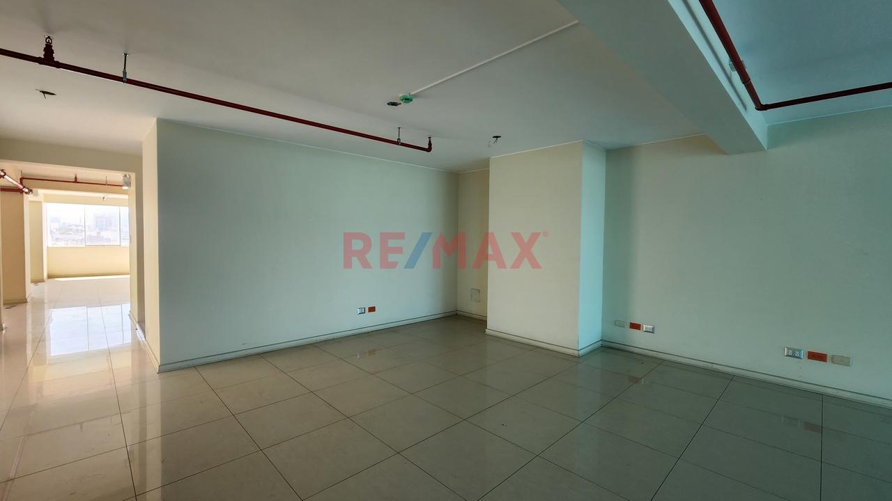 Venta De Edificio Corporativo Sobre Avenida San Borja Sur - 4