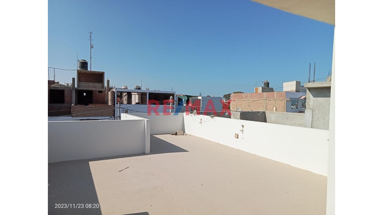 Casa Urbana De 2 Pisos En Urb La Alborada En Pisco - 21