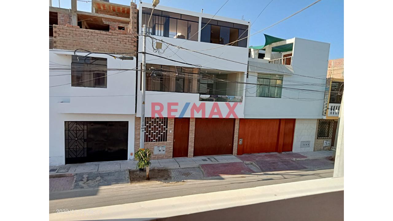 Casa Urbana De 2 Pisos En Urb La Alborada En Pisco - 6