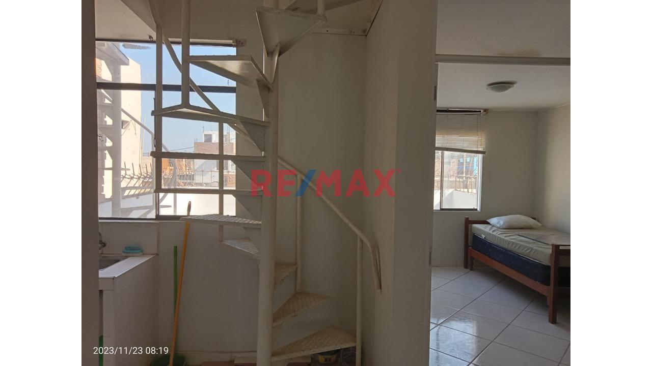 Casa Urbana De 2 Pisos En Urb La Alborada En Pisco - 5