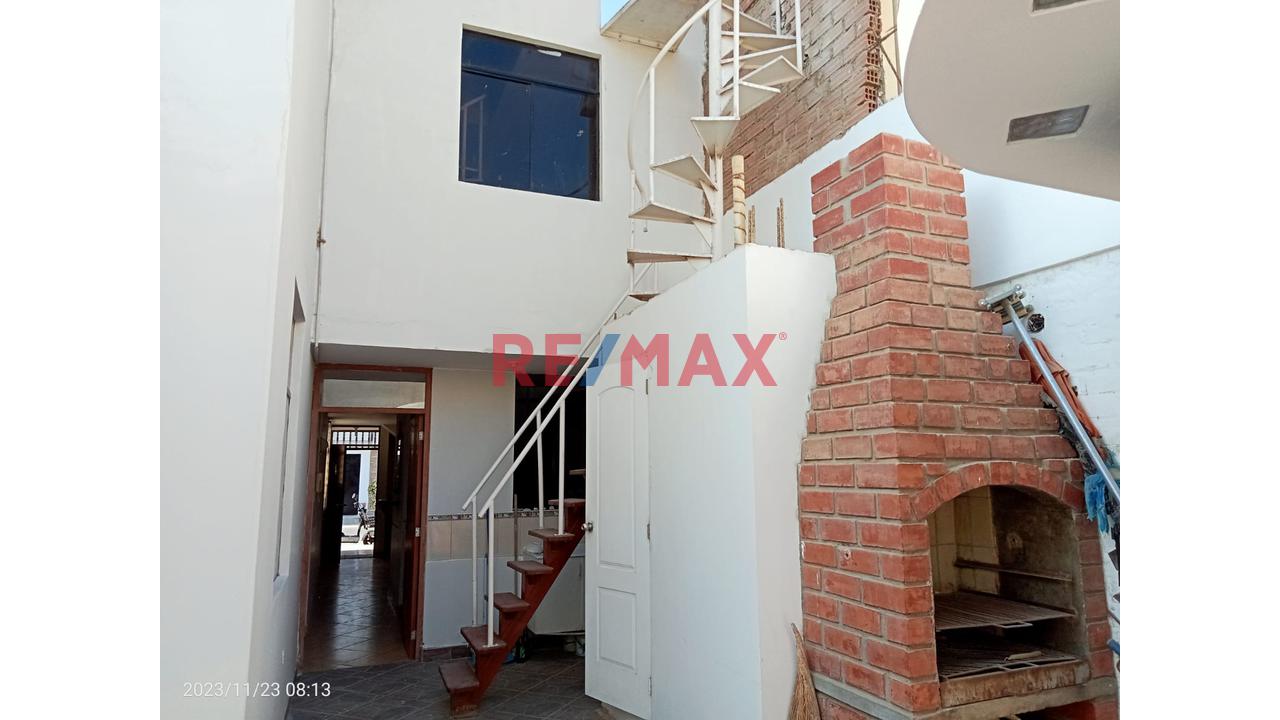 Casa Urbana De 2 Pisos En Urb La Alborada En Pisco - 15