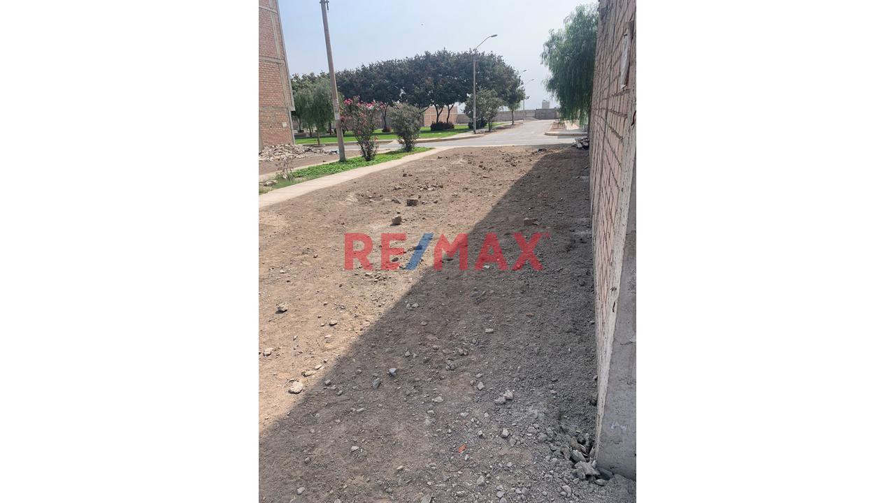 Venta De Terreno Frente A Parque - Urb San Antonio Carabayllo — foto 6