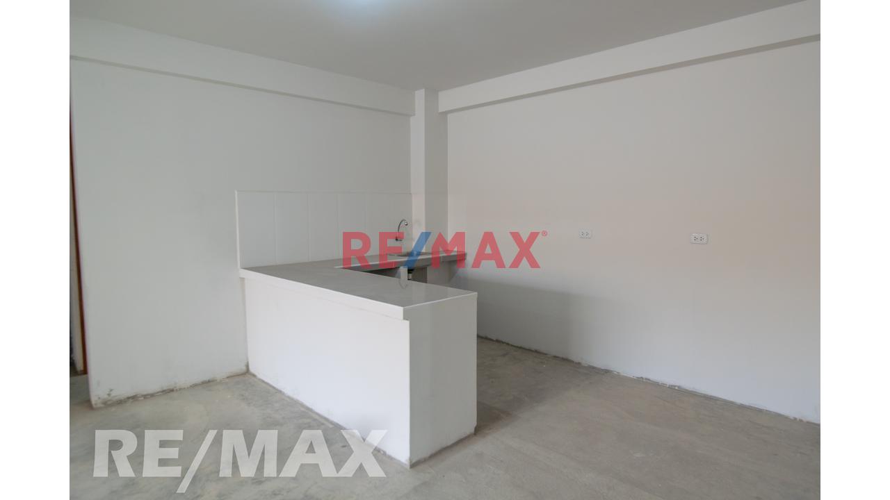 Alquilo Departamento En San Martin De Porres Av. Pacasmayo — foto 3