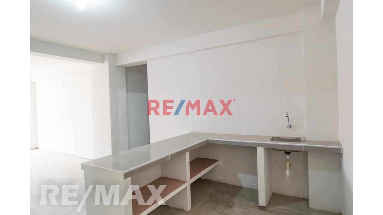 Alquilo Departamento En San Martin De Porres Av. Pacasmayo — foto 4