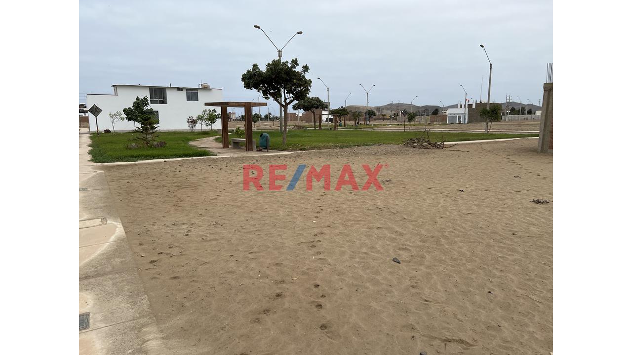 Vendo Terreno Urbano Al Costado De Parque Urb. La Alameda Lima Sur, Iii Etapa, En Chilca, Cañete - 13