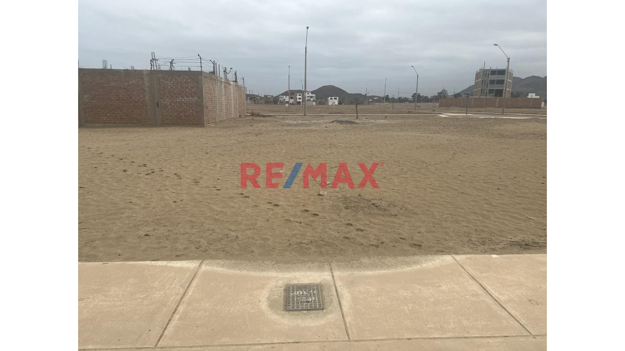 Vendo Terreno Urbano Al Costado De Parque Urb. La Alameda Lima Sur, Iii Etapa, En Chilca, Cañete - 12