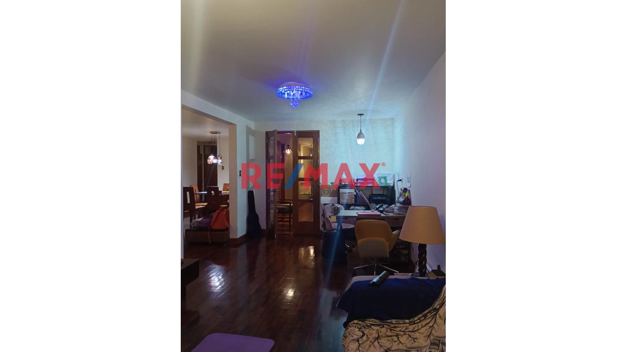 Se Vende Departamento En Primer Piso 170M2  - Urb. Las Praderas De La Molina