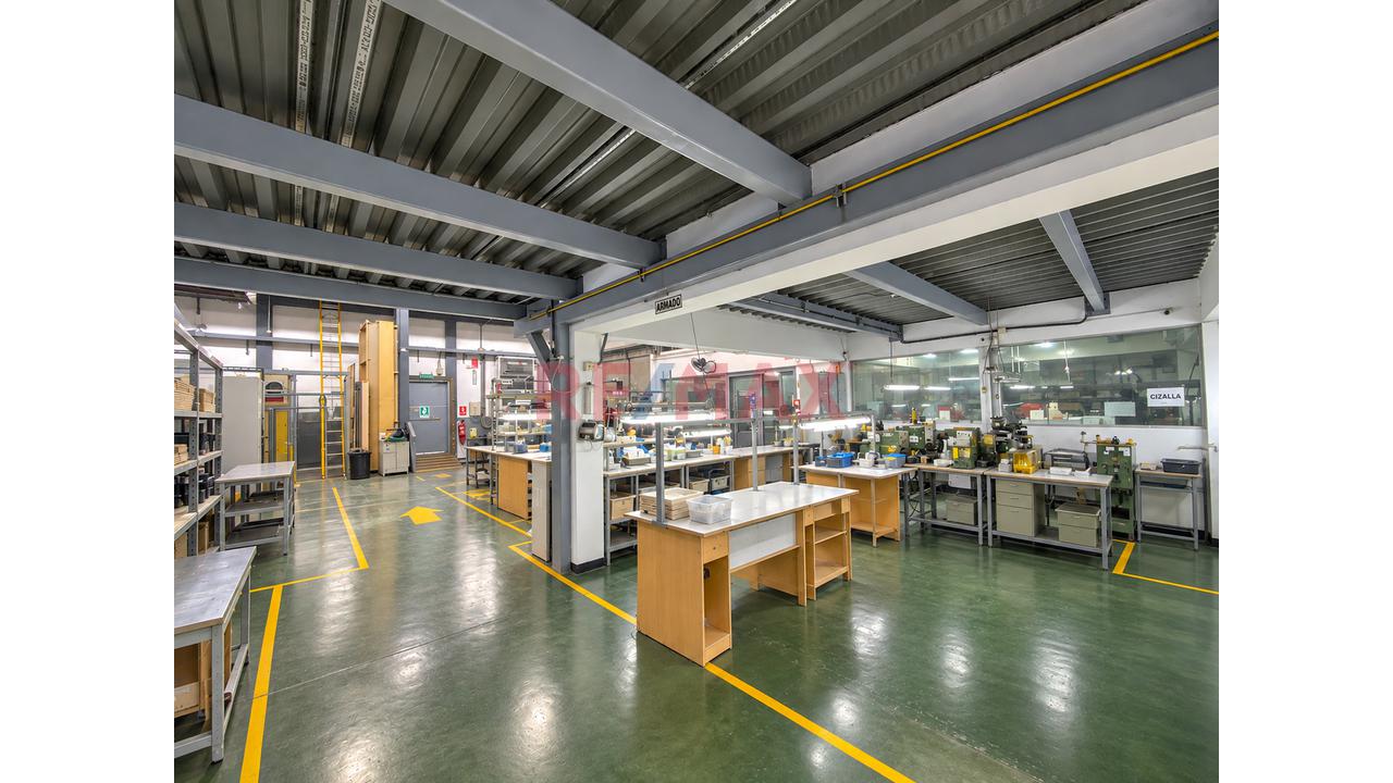 Local Industrial En Venta En San Luis – I2 | 927 M² De Terreno | 2,712 M² Construidos | Planta Implementada - 19