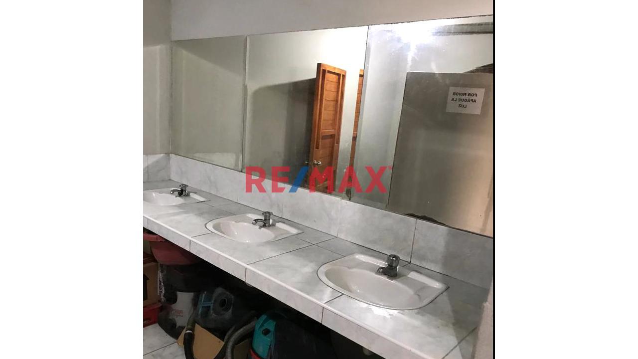 🏢 ¡¡Venta De Amplio Local Comercial En Avenida Principal Agustin Gamarra – Chucuito - Callao!! ¡¡ Precio Rebajado Y De Oportunidad!! - 3