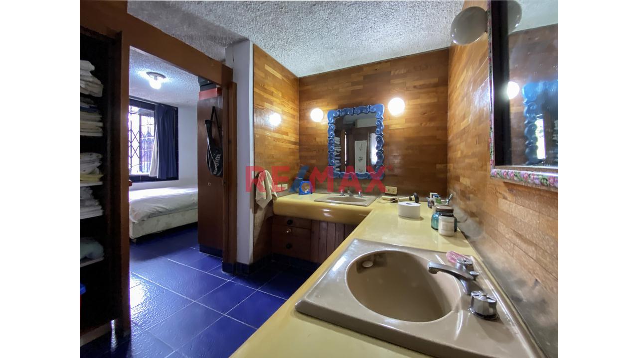 Se Vende Casa Como Terreno En Urb. El Haras, La Molina 1,349 M2 — foto 10