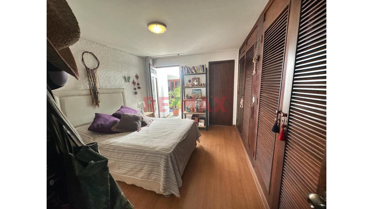 Casa  Venta En Surco Ubicada En Jr. Los Morochucos 100 Urb. Sta. Constanza Precio $780,000 At 400M2. - 12