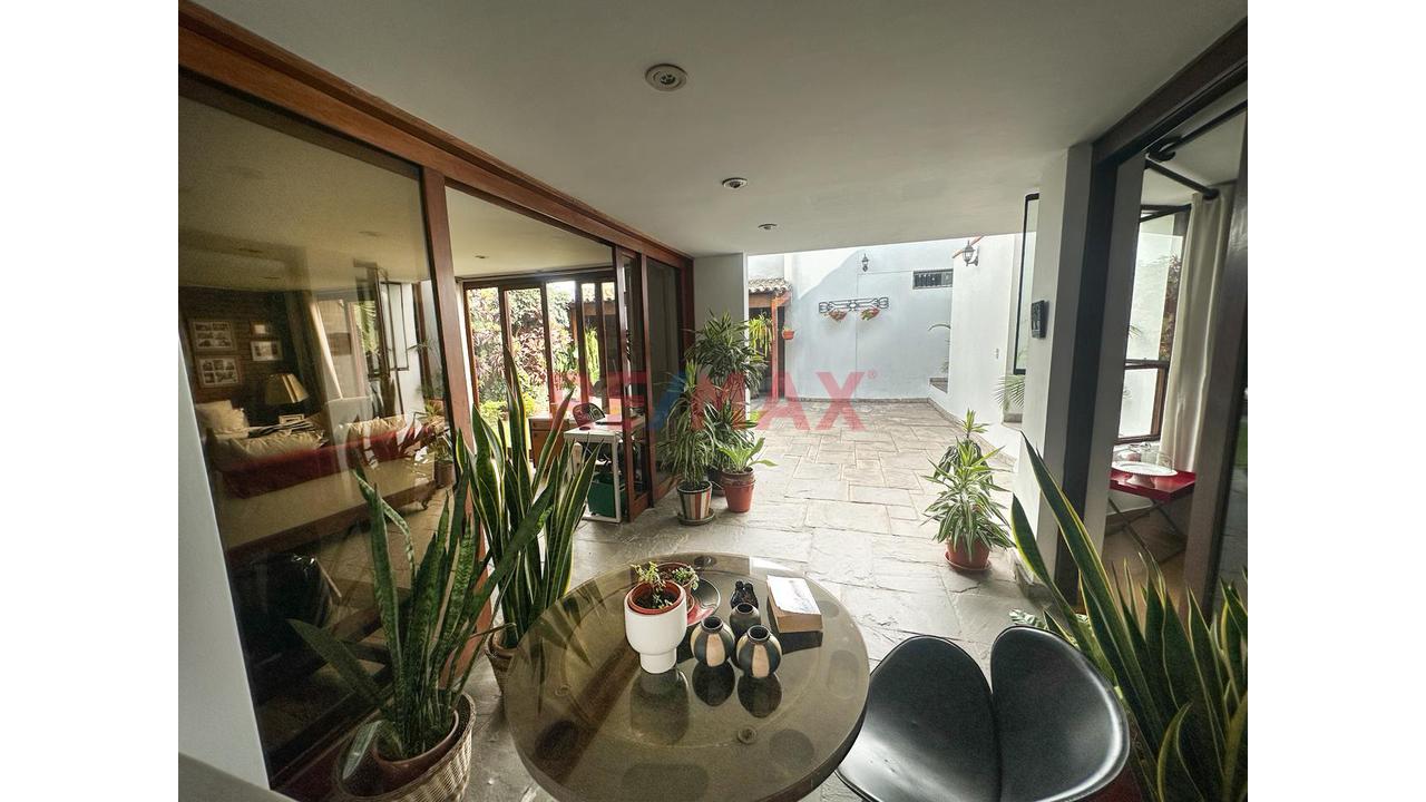 Casa  Venta En Surco Ubicada En Jr. Los Morochucos 100 Urb. Sta. Constanza Precio $780,000 At 400M2. - 5