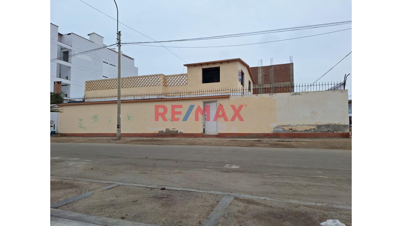 Se Vende Terreno En Esquina En San Bartolo - 1
