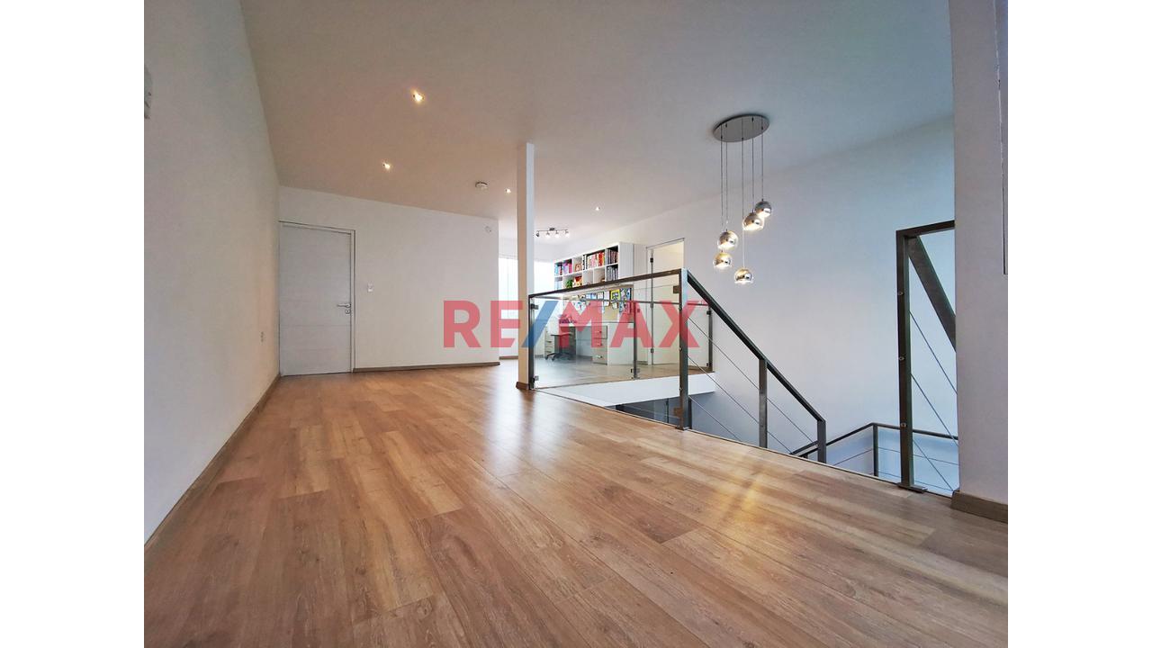 Vendo Casa Exclusiva En Urb.La Planicie (El Refugio) La Molina — foto 3