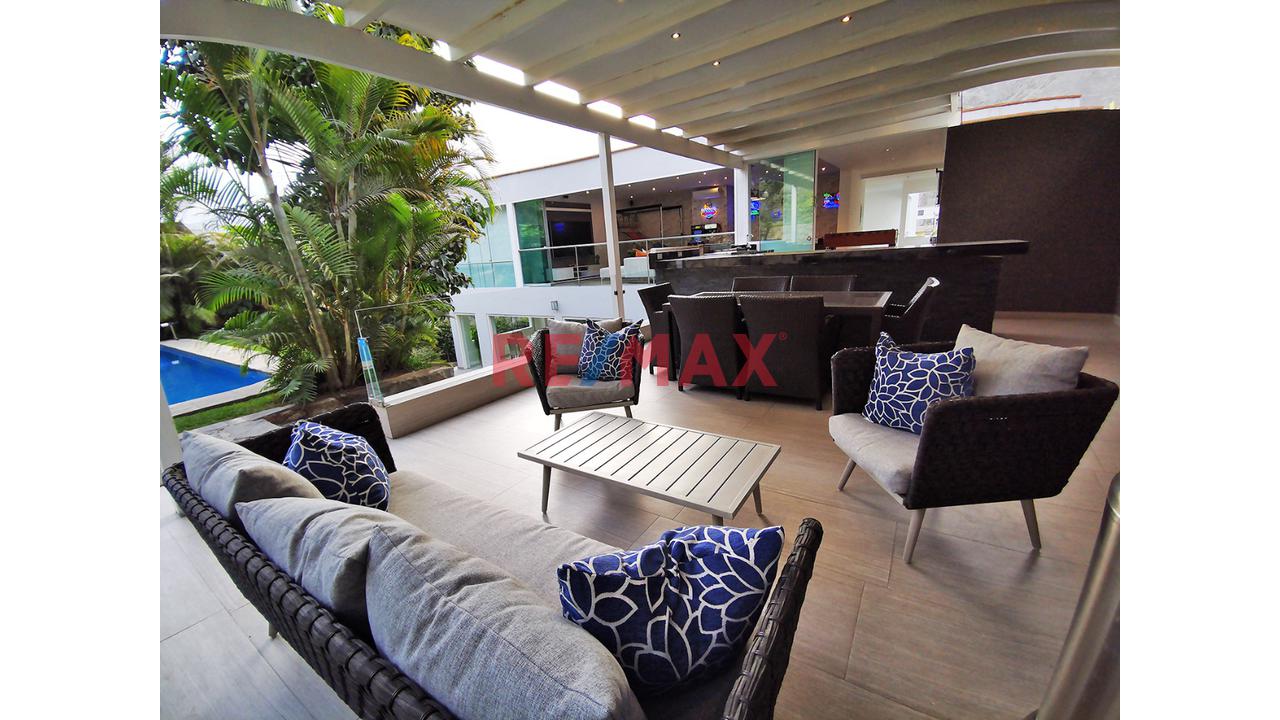 Vendo Casa Exclusiva En Urb.La Planicie (El Refugio) La Molina — foto 5