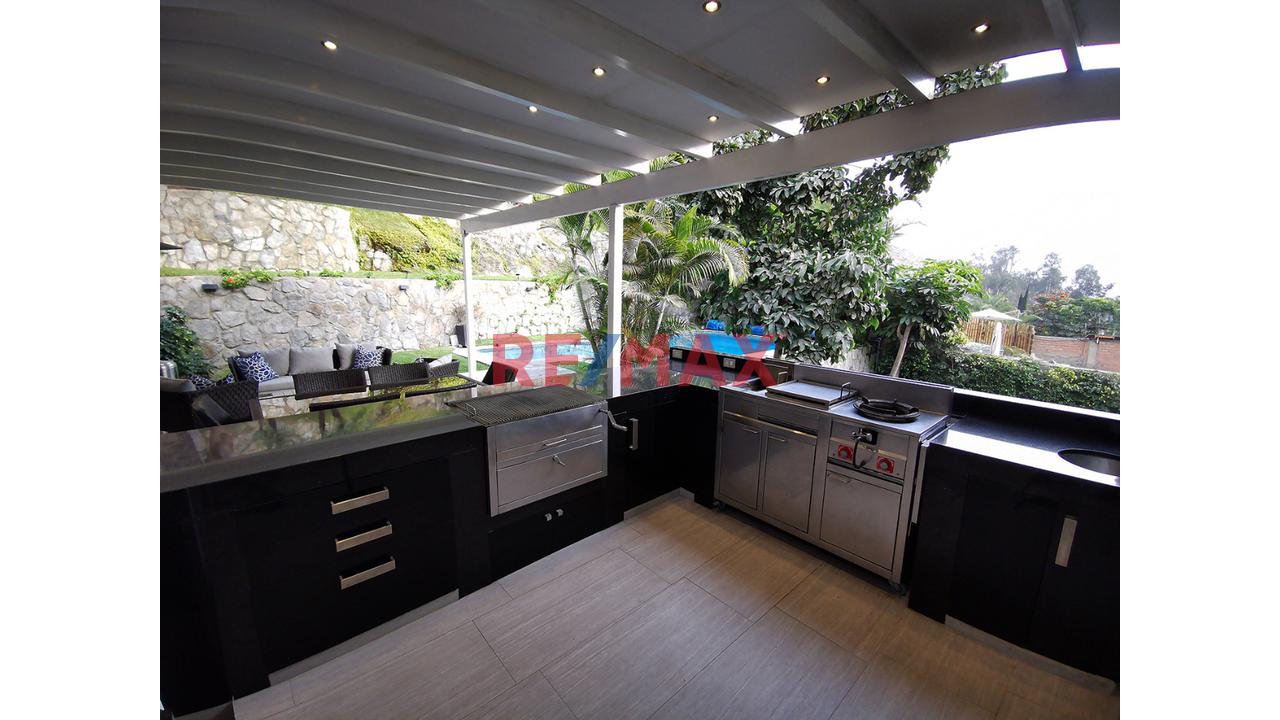 Vendo Casa Exclusiva En Urb.La Planicie (El Refugio) La Molina — foto 13