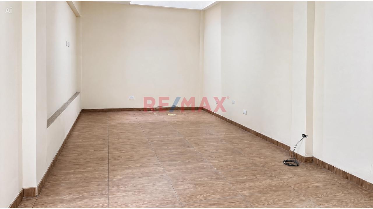 Vendo Departamento En Primer Piso En El Agustino - 10