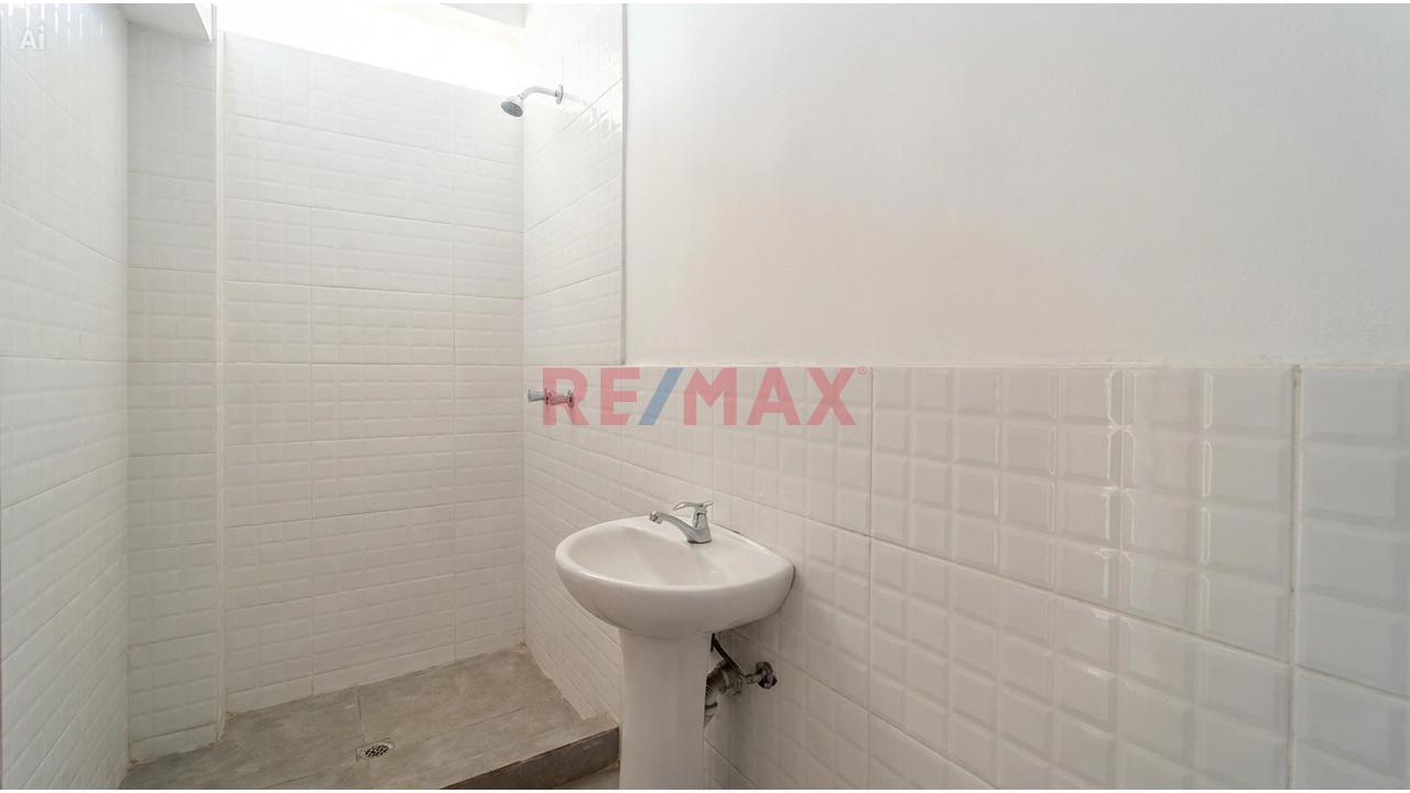 Vendo Departamento En Primer Piso En El Agustino - 8