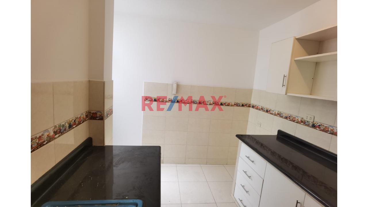 Vendo Departamento De 67M2 En Urb. San Pedro - Carabayllo - 1 — foto 2