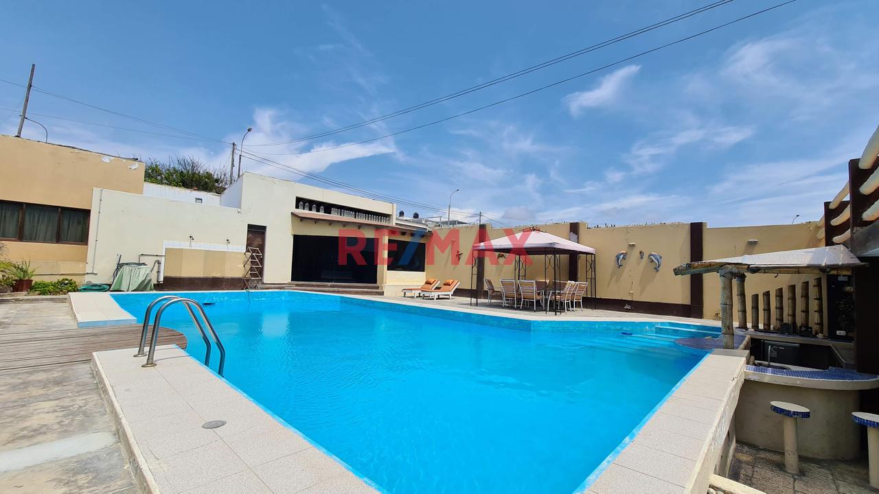Se Vende Hermosa Y Amplia Casa Frente Al Mar En Punta Negra - 11