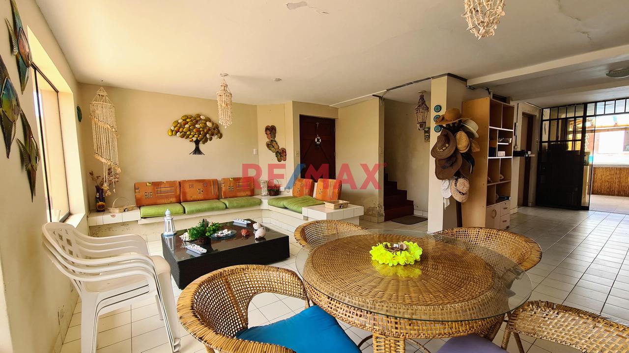 Se Vende Hermosa Y Amplia Casa Frente Al Mar En Punta Negra - 4