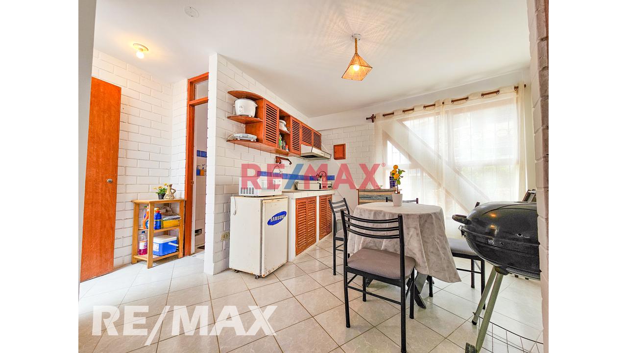 Venta De Acogedor Departamento Tipo Bungalow Con Terraza, En Condominio Cerrado Playa Los Pulpos. — foto 6