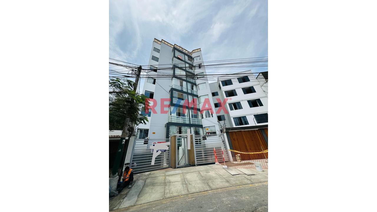 Surquillo – Urb. La Calera,Bonito Departamento En Venta De 2 Dormitorios