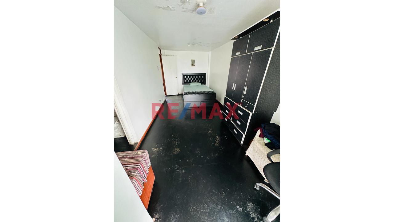 Surco Urb. San Ignacio Ampliacion, Casa En Venta De 3 Pisos - 8