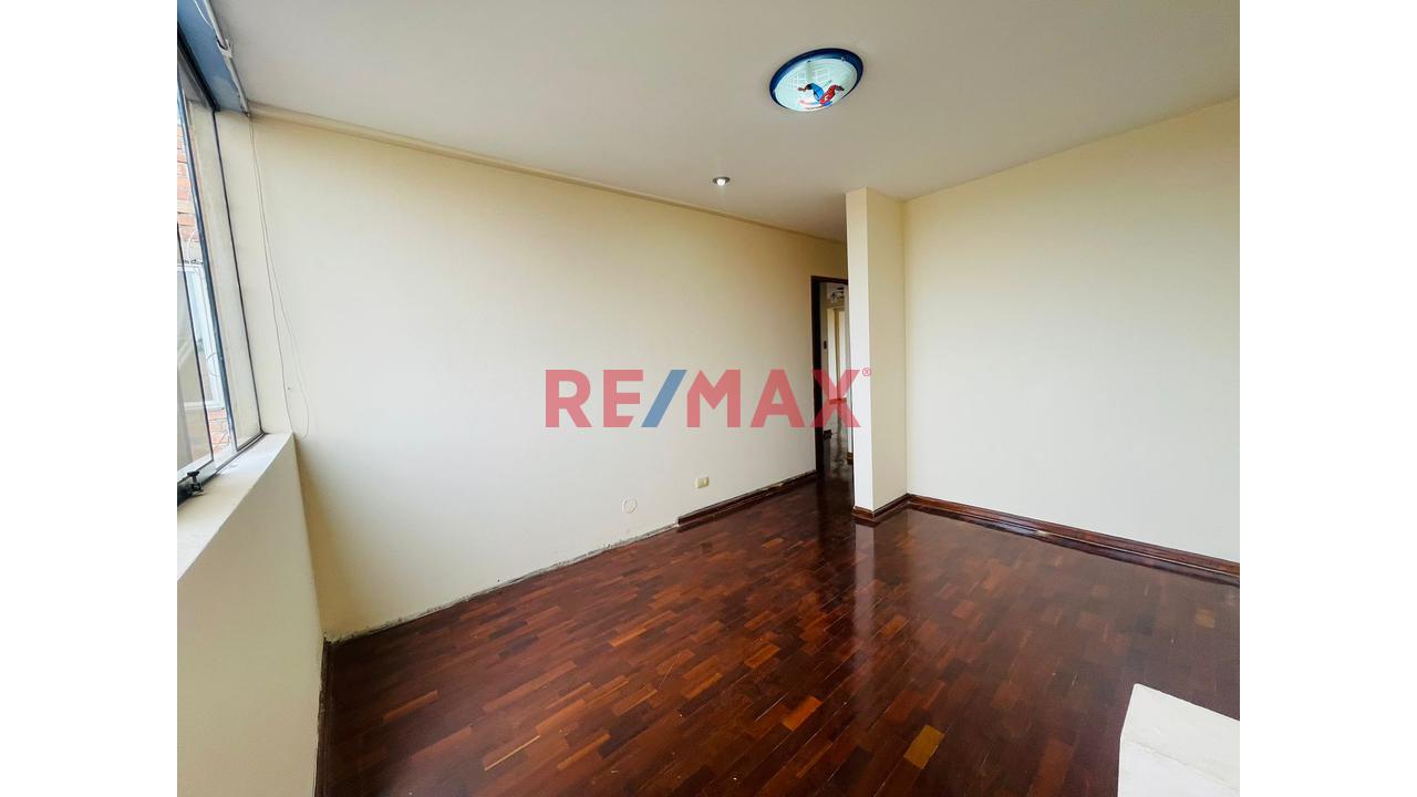 Venta De Hermoso Departamento Con Lindos Acabados Con Vista Al Parque - 17