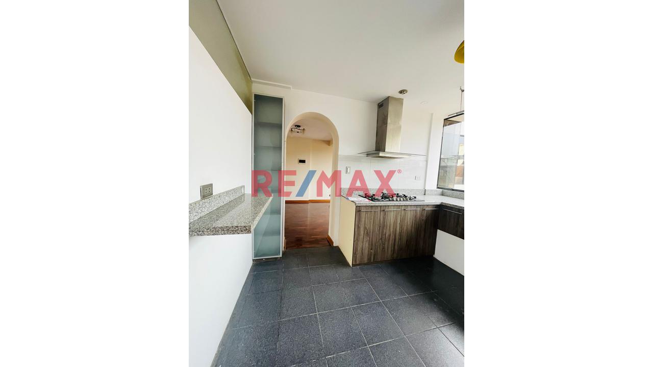 Venta De Hermoso Departamento Con Lindos Acabados Con Vista Al Parque — foto 4