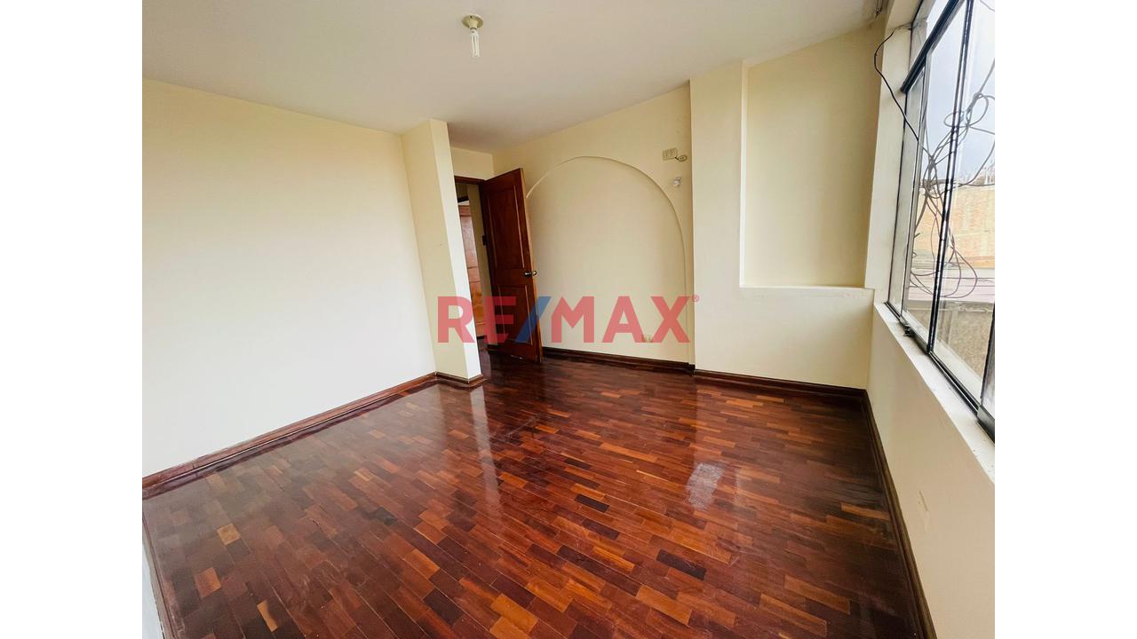 Venta De Hermoso Departamento Con Lindos Acabados Con Vista Al Parque — foto 14