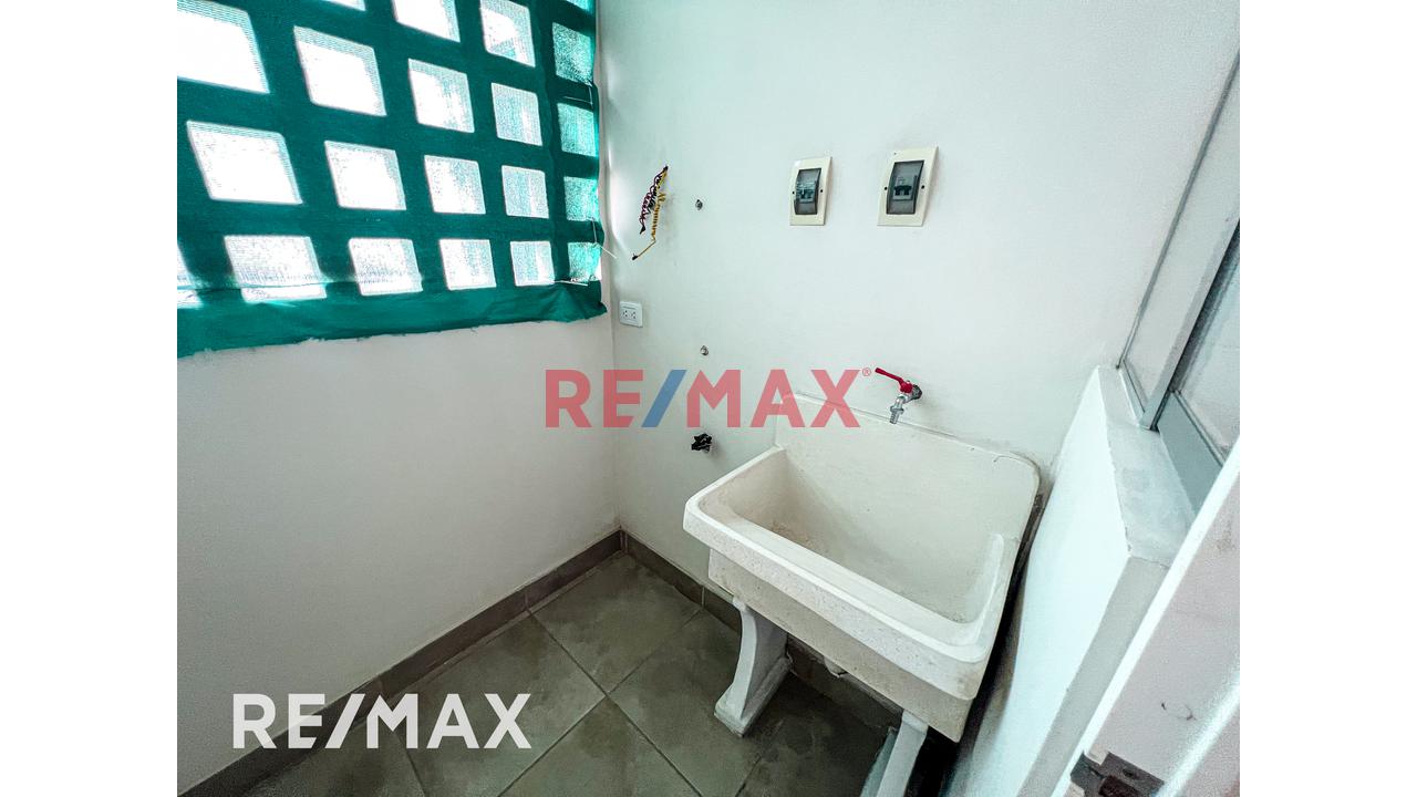 Departamento De Estreno 4To Piso En Venta - 12