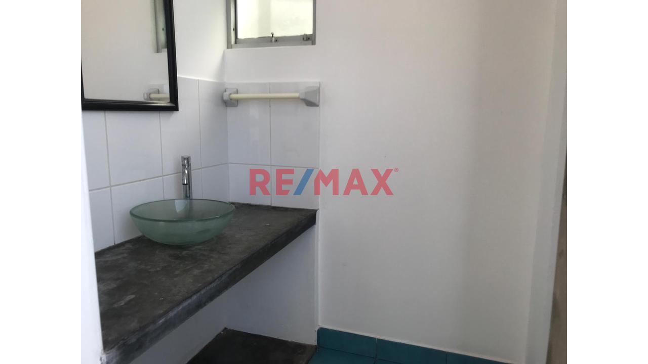 Venta De Hermosa Casa En Esquina En Punta Negra, Calle Los Corales - 10