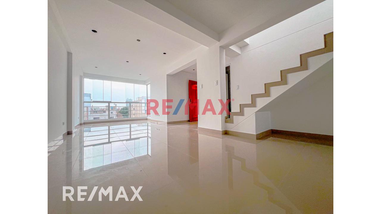 Exclusivo Departamento Duplex | Estreno, Moderno Y Espacioso | Cerca A Plaza San Miguel - 1