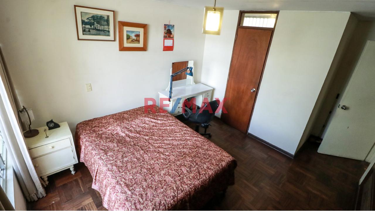 Vendo Hermosa Y Amplia Casa En La Mejor Zona De San Isidro 🏡 - 7