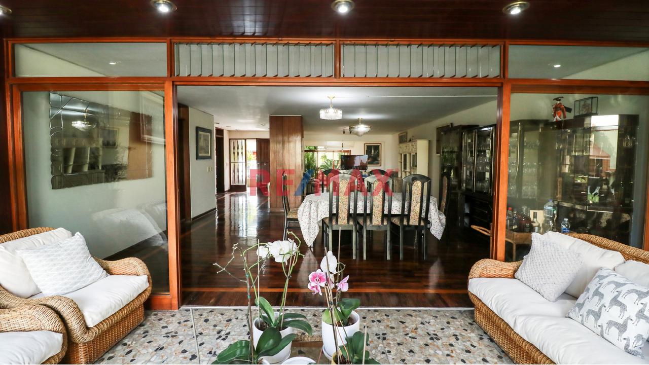 Vendo Hermosa Y Amplia Casa En La Mejor Zona De San Isidro 🏡 - 12