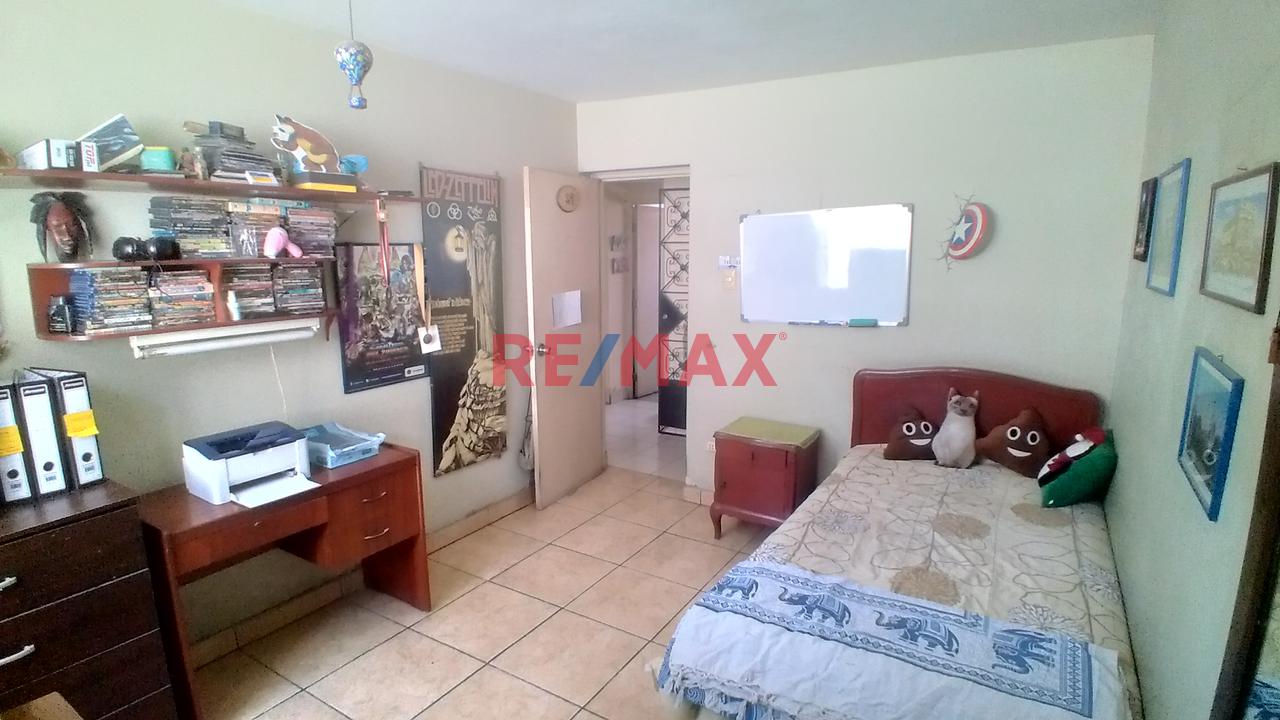 Gran Oportunidad De Vivir En La Molina. Se Vende Casa Con Excelente Ubicación. - 17