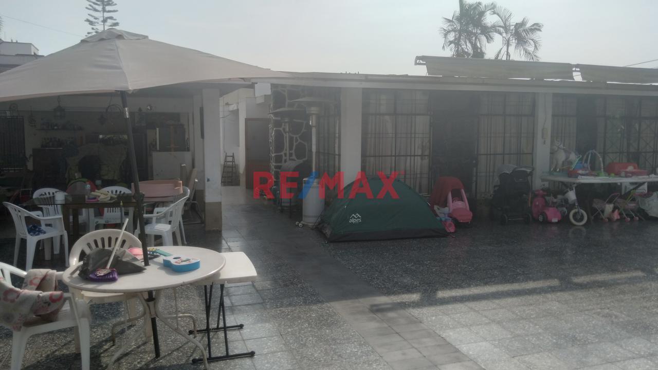 Gran Oportunidad De Vivir En La Molina. Se Vende Casa Con Excelente Ubicación. - 6