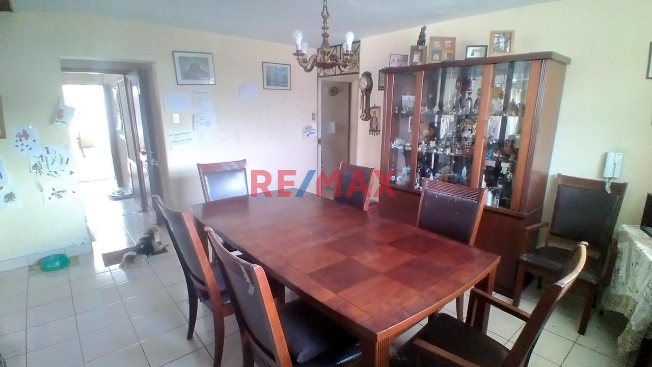 Gran Oportunidad De Vivir En La Molina. Se Vende Casa Con Excelente Ubicación. - 15