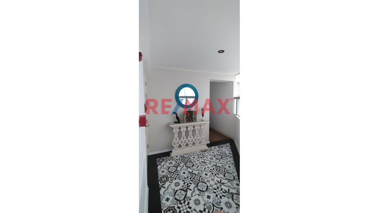 Vendo Departamento 3 Dorm, Con Balcón, Calle Las Lilas, Valle Hermoso, Surco — foto 13