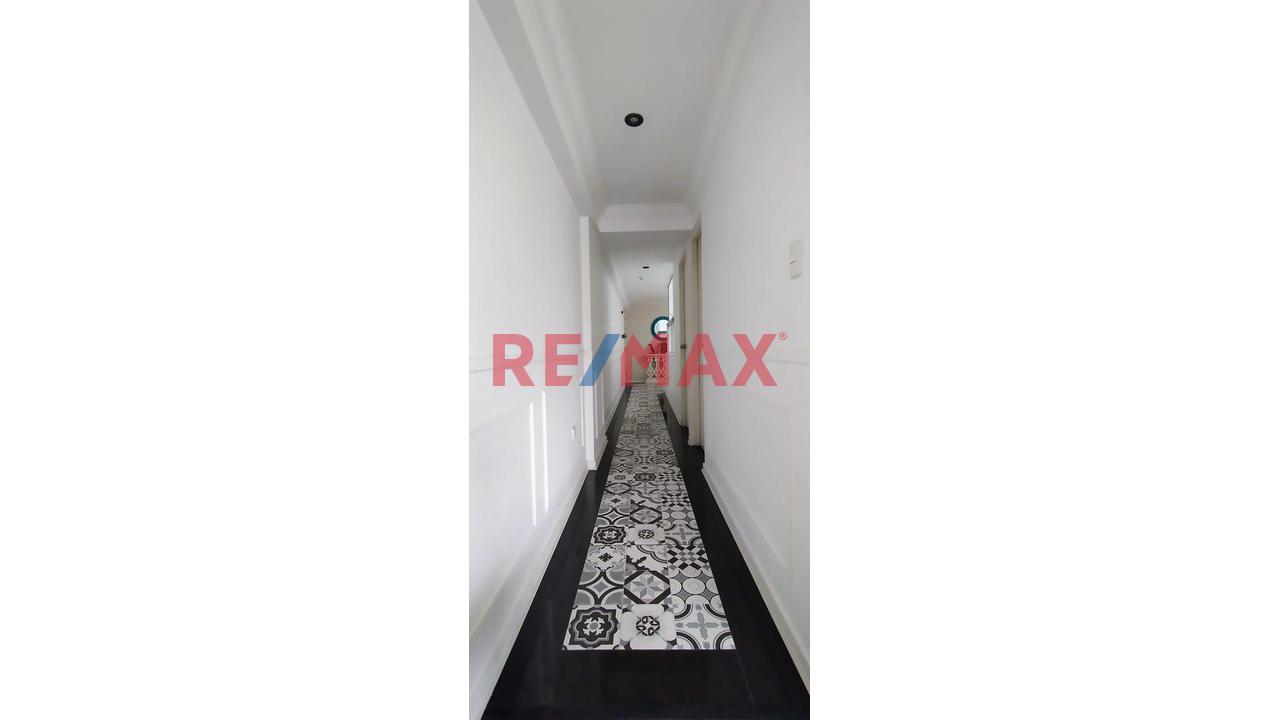 Vendo Departamento 3 Dorm, Con Balcón, Calle Las Lilas, Valle Hermoso, Surco — foto 12
