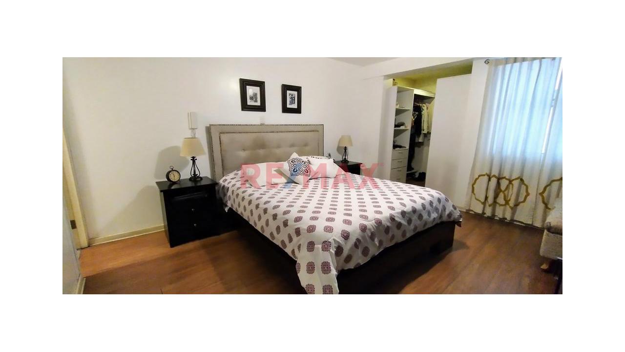 Vendo Departamento 3 Dorm, Con Balcón, Calle Las Lilas, Valle Hermoso, Surco — foto 9