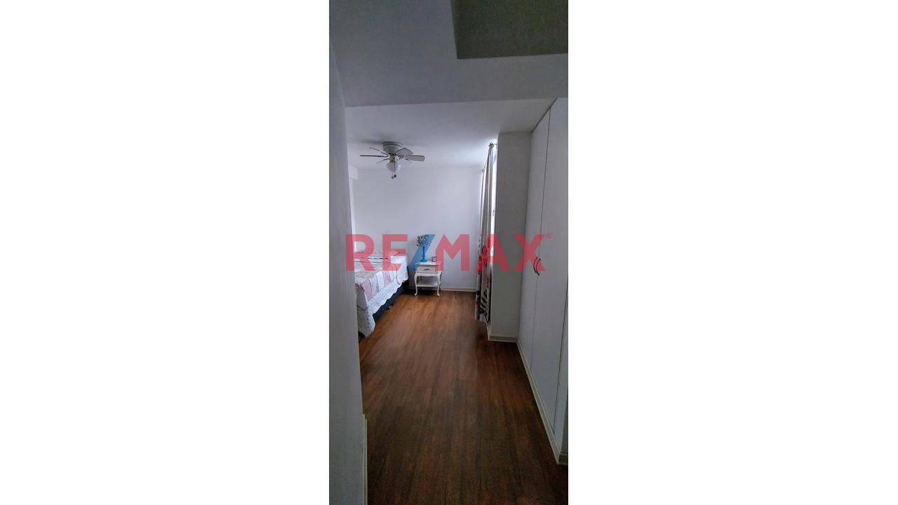 Vendo Departamento 3 Dorm, Con Balcón, Calle Las Lilas, Valle Hermoso, Surco — foto 8
